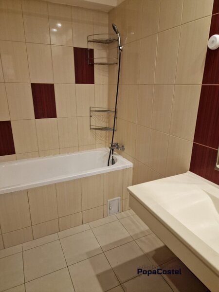 Otopeni  RIN Airport Hotel 3 camere etaj 1 semimobilat/nemobilat